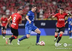 武汉三镇2-2成都蓉城，学渣逆袭学霸，邓老师如何点石成金？