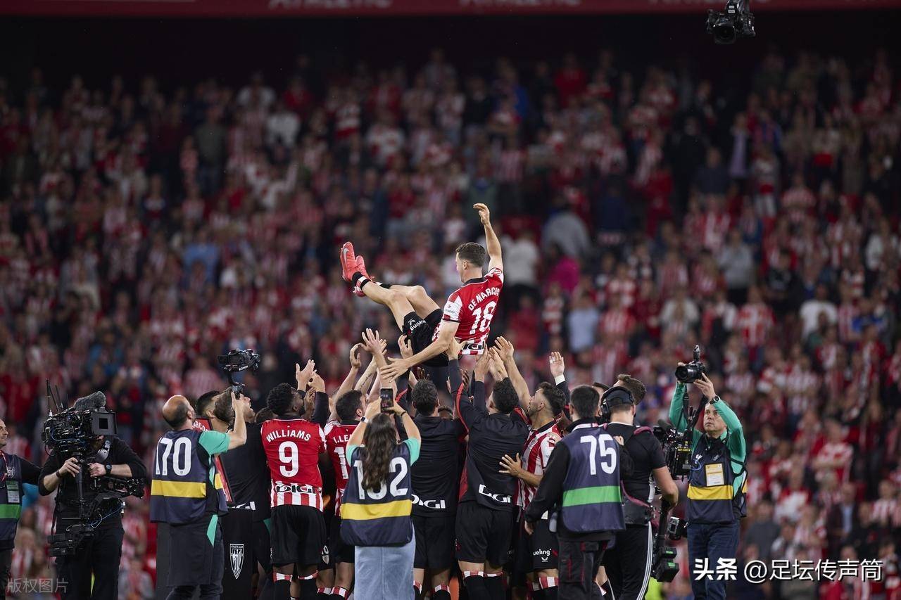 关于毕巴欲用FIFA保护条款阻止巴萨签尼科，但条款西班牙不适用的信息