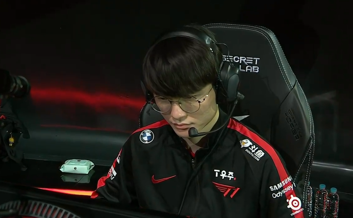 包含GOAT！Faker成为LOL历史首位国际赛事200胜的选手的词条