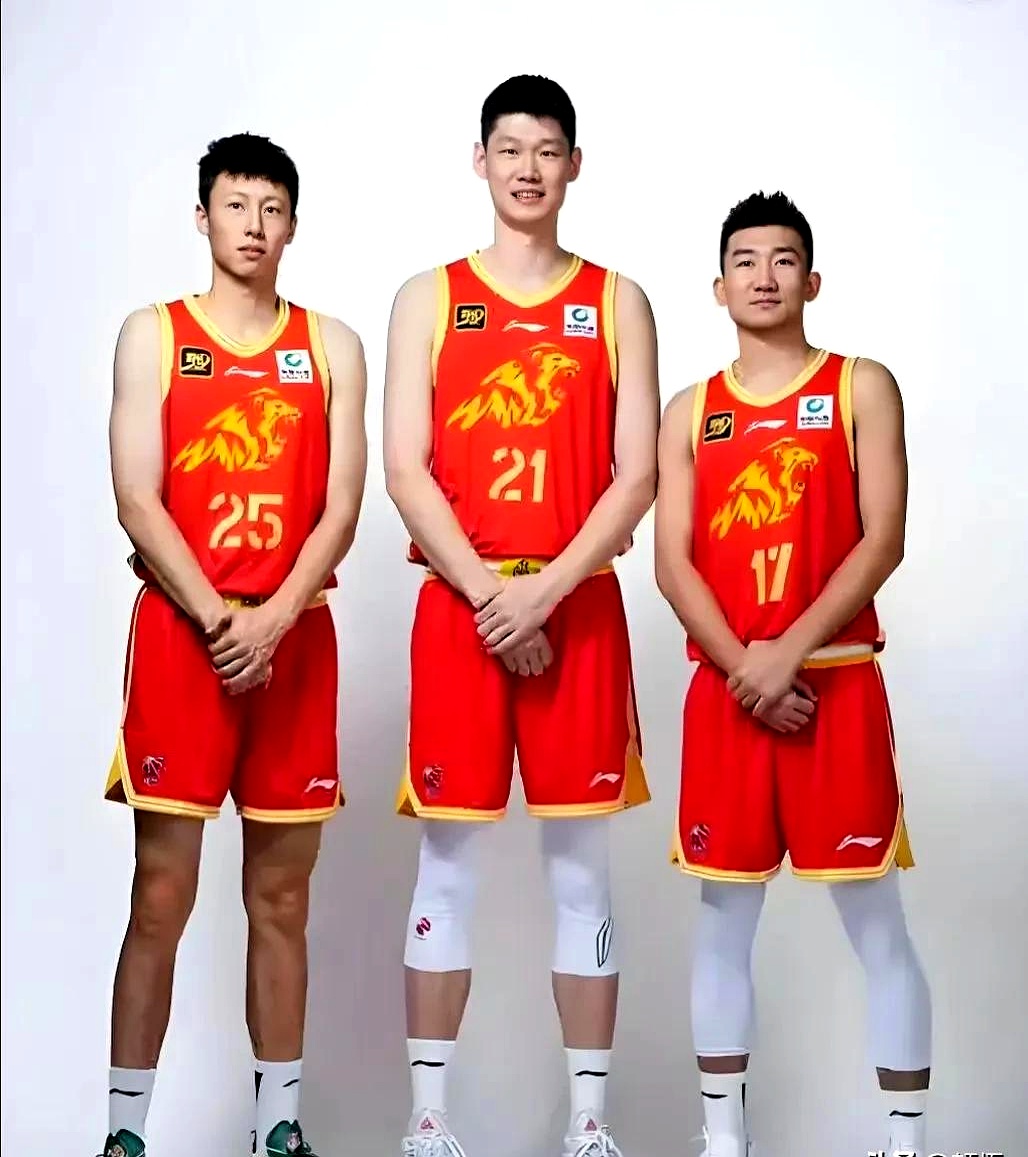 关于广厦队经过调整终取胜，教练组喜笑颜开的信息